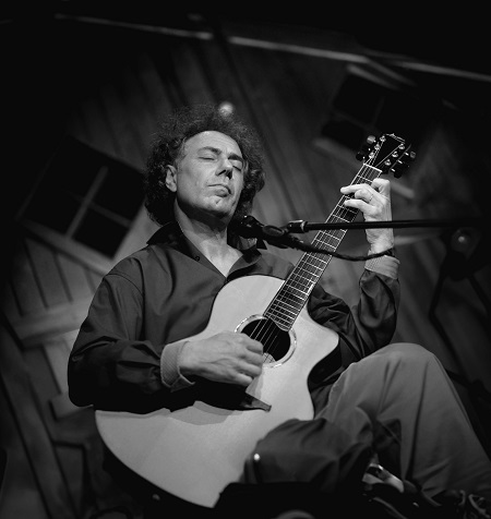 Pierre Bensusan One Guitar, One Voice - 50th Anniversary